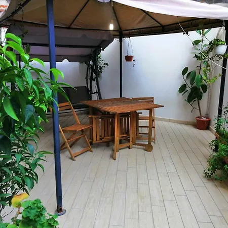Appartamento Casa Di Carlo E Vale *
